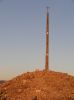 096 Cruz de Ferre - ein Berg voller Pilger-Steine.jpg