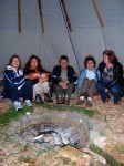 Dateiname=03_im_Tipi_mit_Elli_Cornelia_Christian_Dagmar_Theresa.jpg
Dateigröße=165KB
Abmessungen: 266x355
hinzugefügt am: 20. August 2008 03_im_Tipi_mit_Elli_Cornelia_Christian_Dagmar_Theresa.jpg