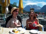 Dateiname=06_Burgi_und_Elli_gut_gelaunt.jpg
Dateigröße=224KB
Abmessungen: 473x355
hinzugefügt am: 17. Juli 2008 06_Burgi_und_Elli_gut_gelaunt.jpg