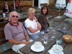 Dateiname=20_Bruno_mit_seiner_Angela_und_fast_leeren_Gläsern__.jpg
Dateigröße=233KB
Abmessungen: 473x355
hinzugefügt am: 20. Juli 2007 20_Bruno_mit_seiner_Angela_und_fast_leeren_Gläsern__.jpg
