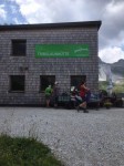 Dateiname=IMG_5745.jpg
Dateigröße=65KB
Abmessungen: 480x640
hinzugefügt am: 08. August 2018 IMG_5745.jpg